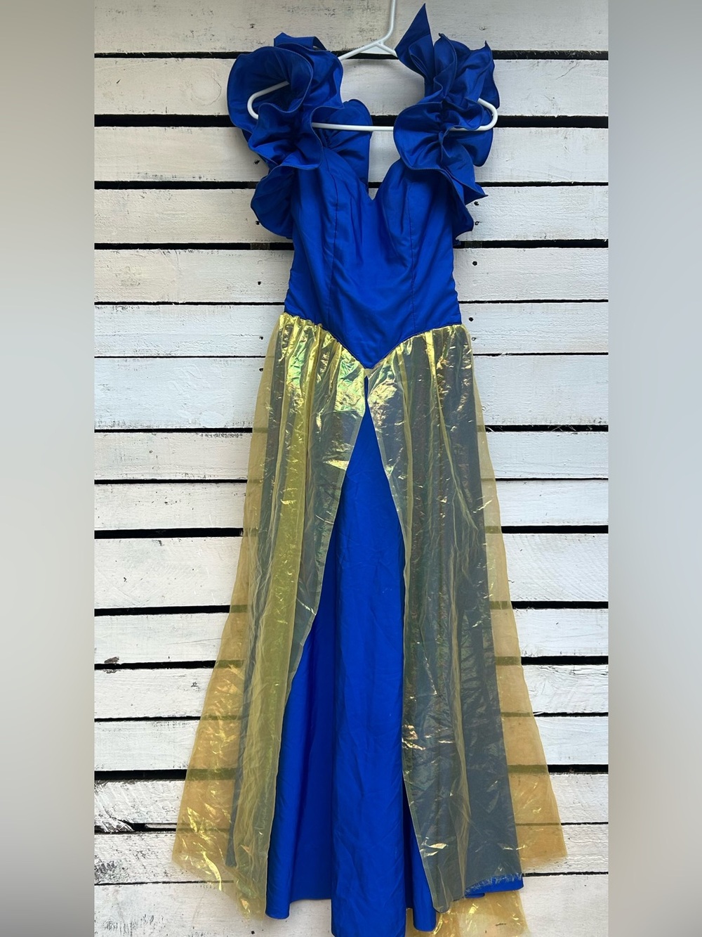 Vintage Snow White Costume Dress Ruffle Sleeves Yellow Sheer Accent Gown 32” W